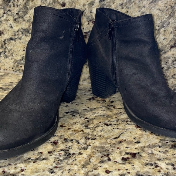 Rampage Black Ankle Booties sz 7.5 - Picture 2 of 6